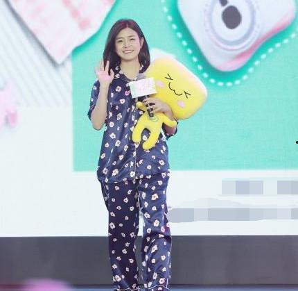 明星睡衣发型,睡衣发型大揭秘