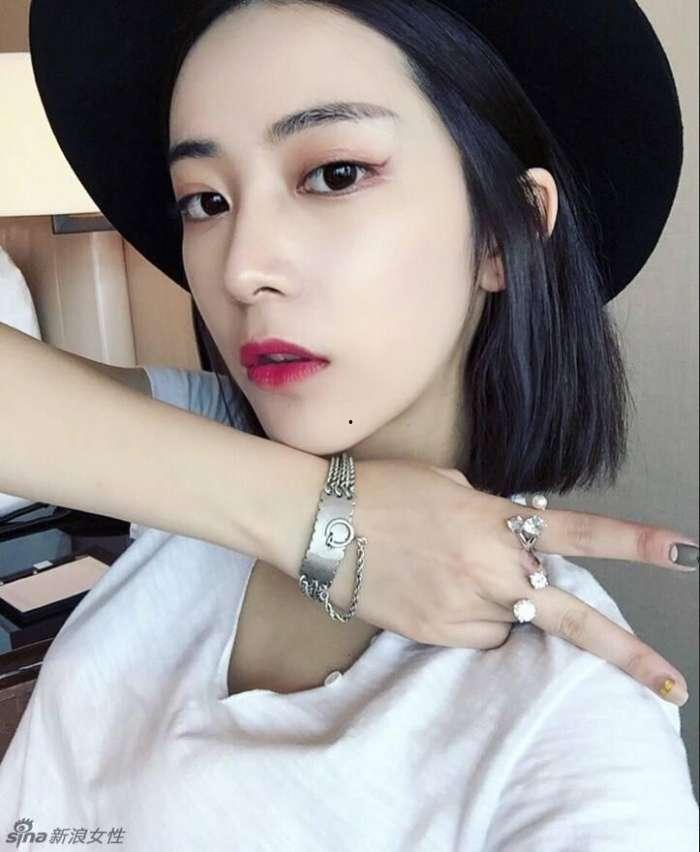 国内嫩模网红自拍视频网,揭秘网络红人的魅力瞬间