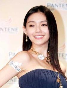 女明星 伪豪门,揭开女明星伪豪门背后的真相