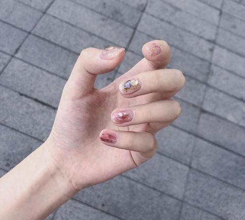 当前网红的美甲款式,揭秘当下网红热爱的美甲风尚