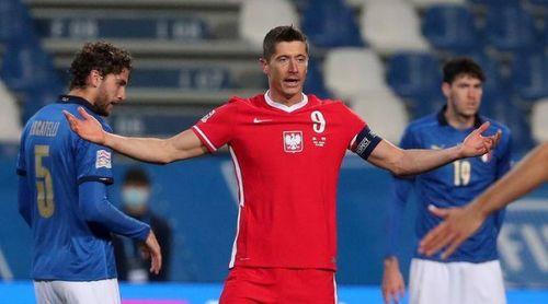 短道意大利吃瓜,吃瓜群众围观精彩瞬间